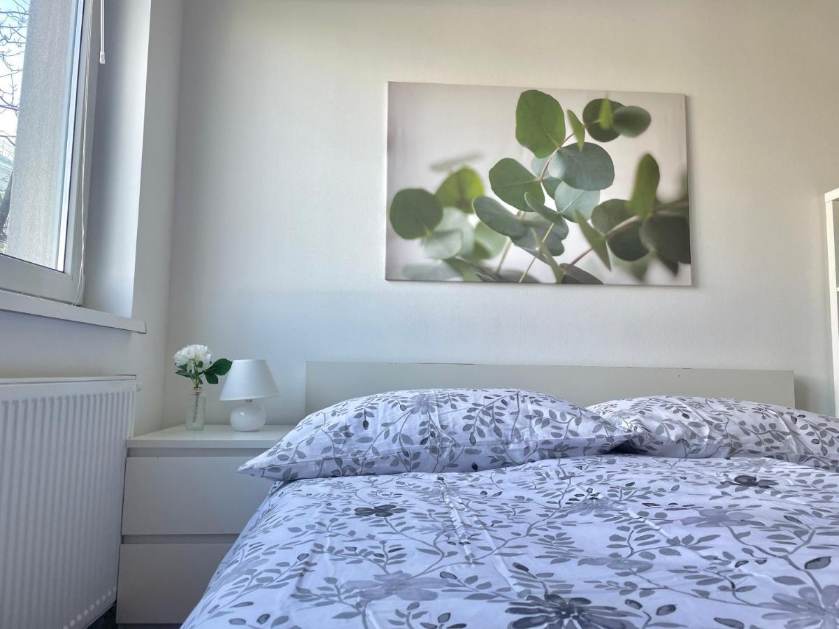 80M2 Apartment With Balcony & Free Netflix Wina Bagian luar foto